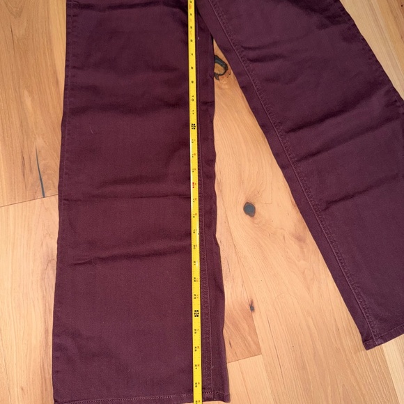 Quince - Bella Straight Stretch in Wine - Size 26 Inseam 30 - Picture 4 of 7